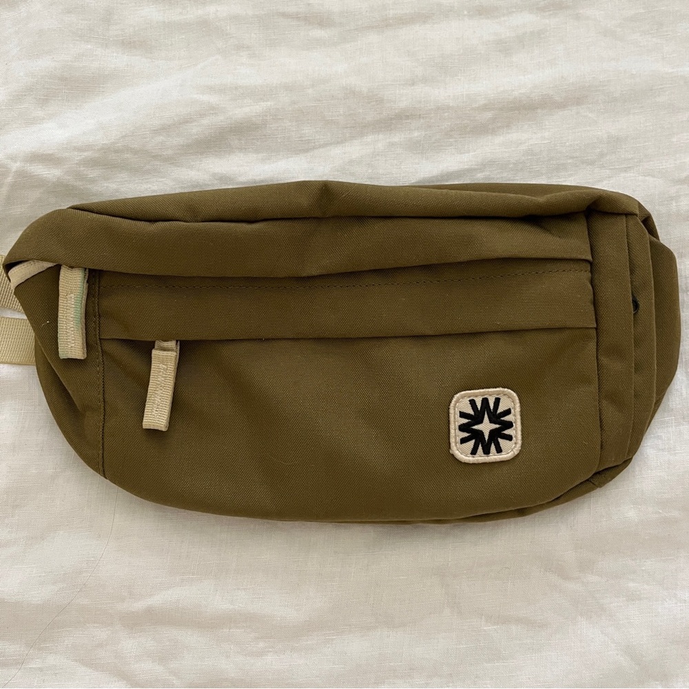 Walker Family Goods Louie Sling in Olive